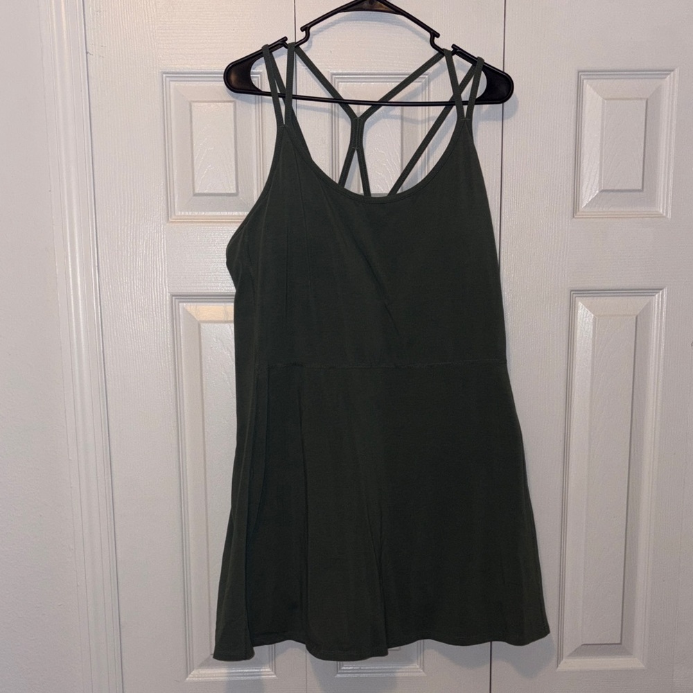Old Navy Powerchill Active Strappy Tank Dress w Built in Shorts